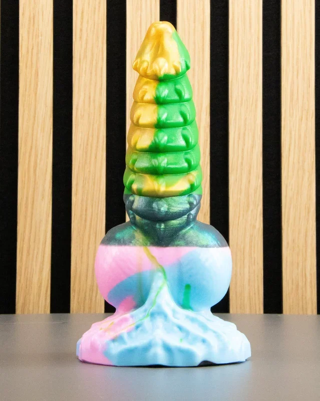 Dovah – Small, Medium