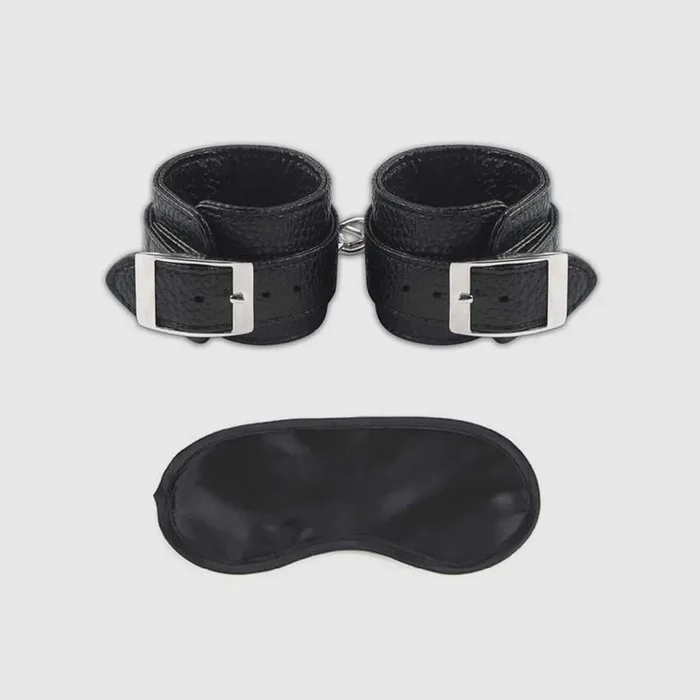 Lux Fetish Unisex Leatherette Cuffs – Melanise