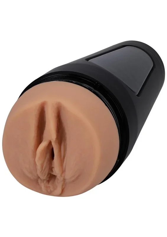 Main Squeeze Charly Summer Ultraskyn Masturbator – Pussy